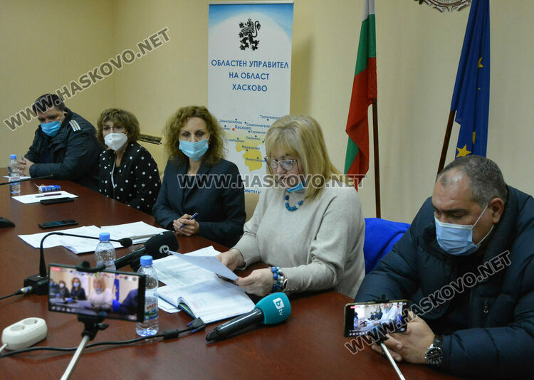 Нови мерки за борбата с коронавируса в Хасковско, лекуват 11 деца