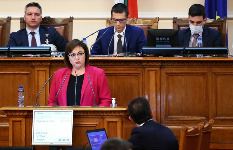 Корнелия Нинова: Готови сме с промени в Закона за водите. 2909 опасни язовири