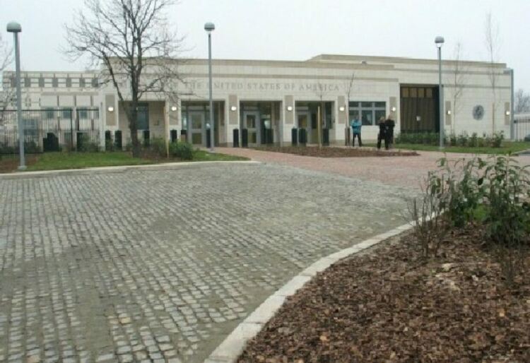 Американското посолство предупредило двама за възможна заплаха