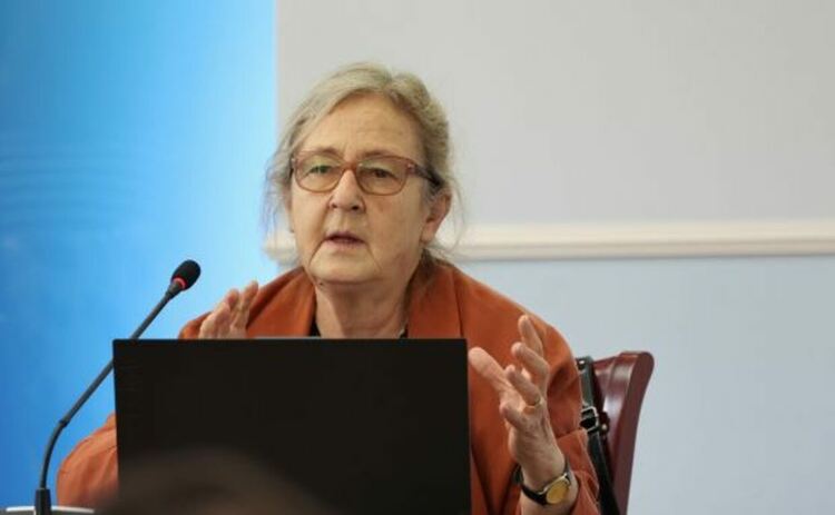 Проф. Кожухарова: Вълната спада и не се очаква нова