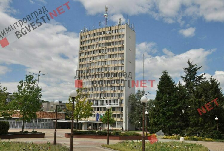 27 докладни за 27 минути приеха общинските съветници в Димитровград - без изказвания, мнения и предложения