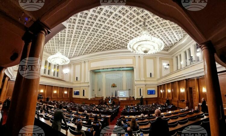 НС ще работи до окончателното приемане на държавния бюджет, отпада парламентарният контрол