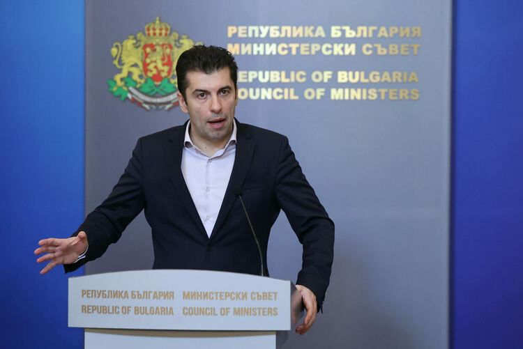 Тодор Тагарев ще бъде предложен за министър на отбраната, обяви Кирил Петков