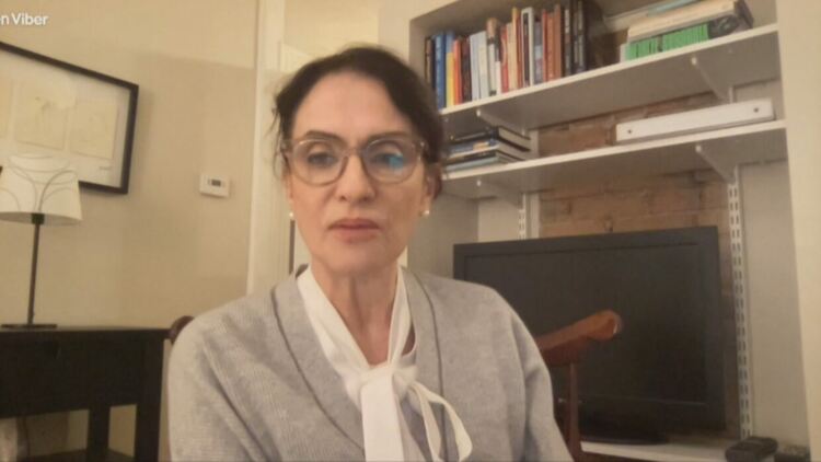 Надежда Нейнски: Не мога да си представя как изглежда победата за Русия