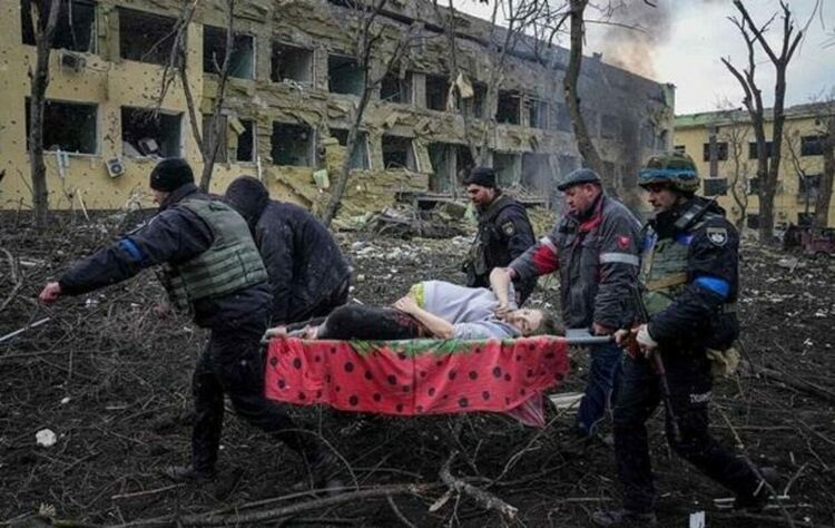 Видео показва обстрелвания Мариупол от високо
