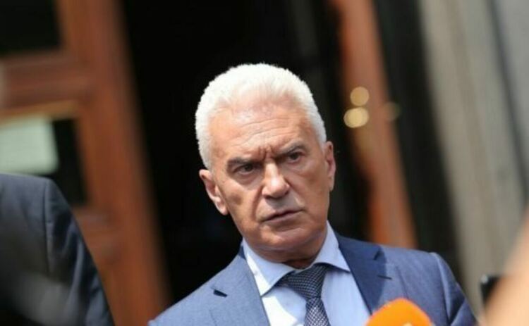Волен Сидеров нахлу в сградата на Нова телевизия