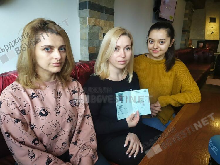     Бандити изнудват украинските бежанци, крадат им номерата на колите срещу откуп