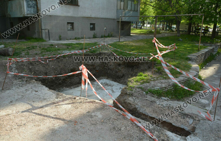Изграждат нов трафопост до блокове, съседи недоволстват