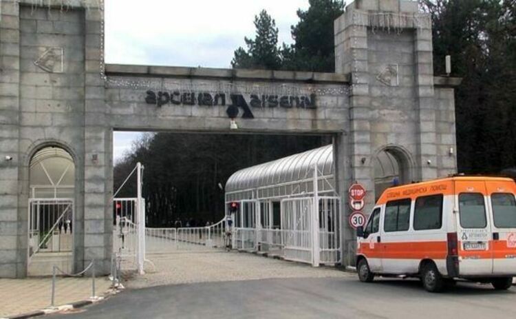 Оръжейните заводи Арсенал Казанлък търсят близо 300 работници