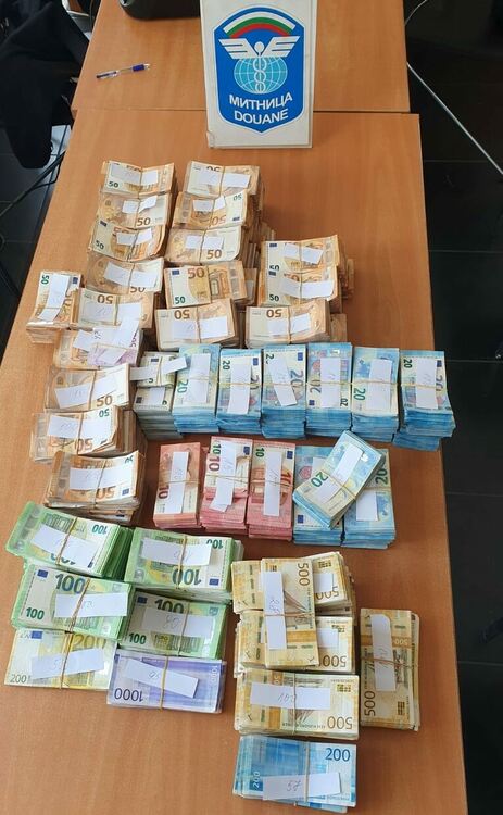 Рекорд на валутна контрабанда на ГКПП „Капитан Андреево“