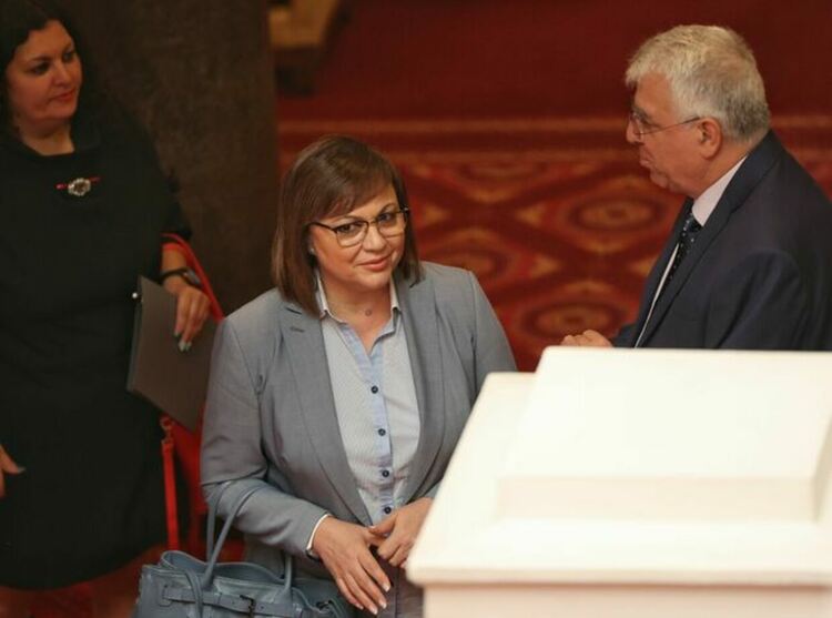 Нинова: На етап сме за откриване на обществени поръчки за поддържане и ремонт на язовири