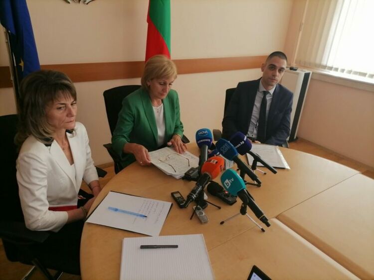 ДКК дава на прокуратурата бившето ръководство на "Кинтекс"
