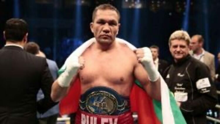 Среща на титани: Чисора победи Кобрата в мача за интернационалната титла на WBA