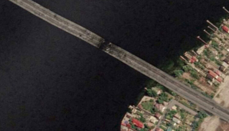 Украйна удари стратегически мост, който е от значение за доставките за руските сили