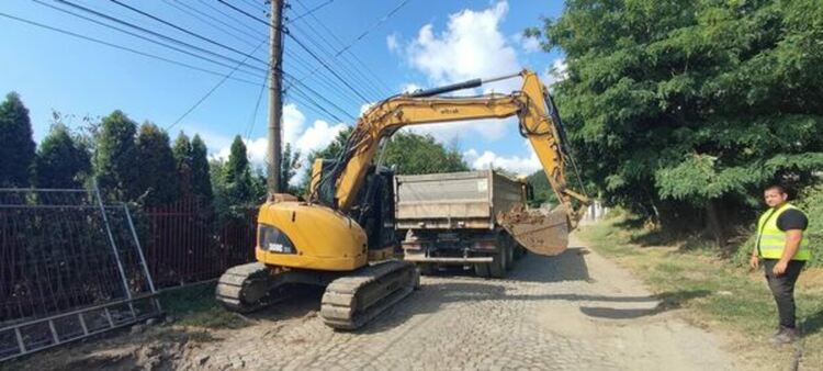 Продължава подмяната на вътрешната водопроводна мрежа на село Драгичево