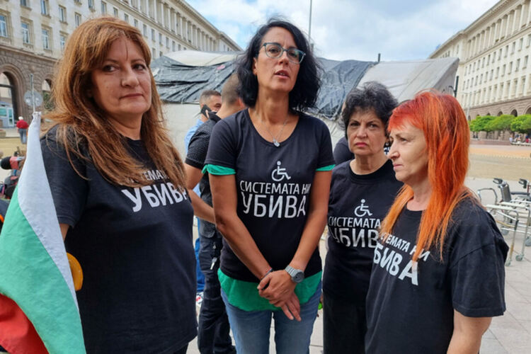 Майките от "Системата ни убива" ще се явят с "Изправи се България" на изборите