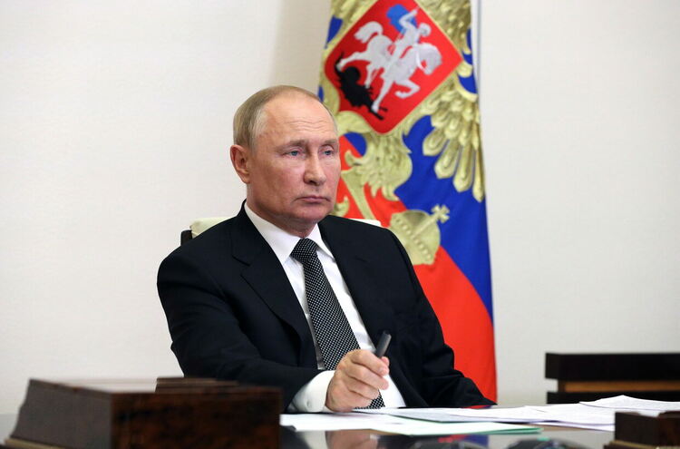 Планът на Путин: Енергийният натиск през зимата ще огъне Украйна за мир при условията на Русия
