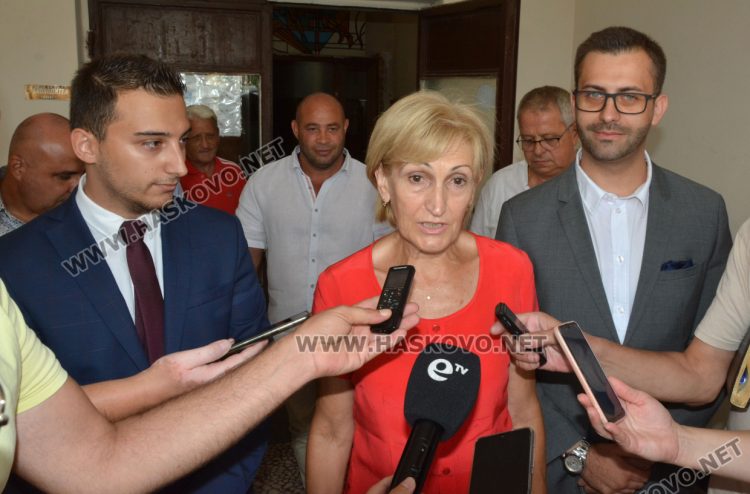 Смиляна Нитова: Ще водим позитивна кампания в защита на нашата платформа и политики
