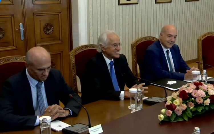 Радев подчерта важността на терминала в Александруполис и интерконектора
