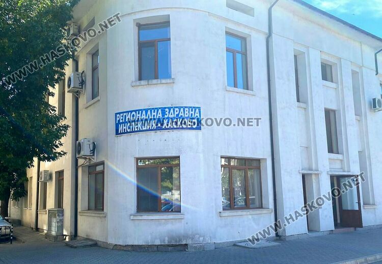 Ваксините срещу варианта Омикрон само като бустерна доза