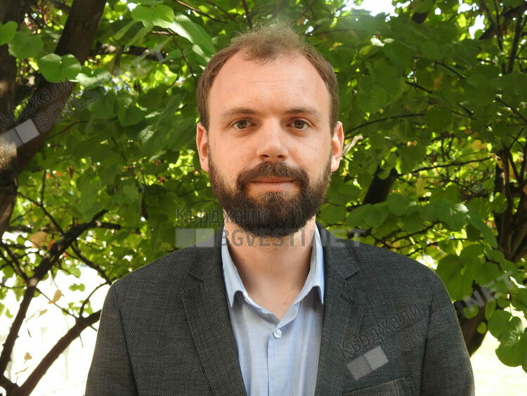 Мустафа Емин:Началото е повече от половината на цялото