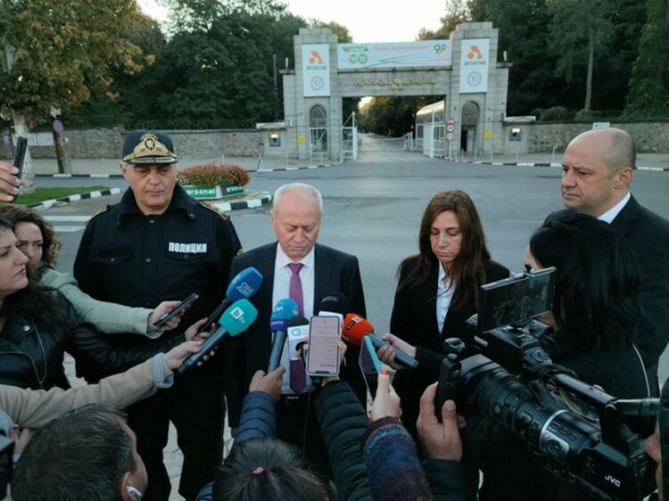 Откриха телата на двете жени, в неизвестност след взрива в "Арсенал"