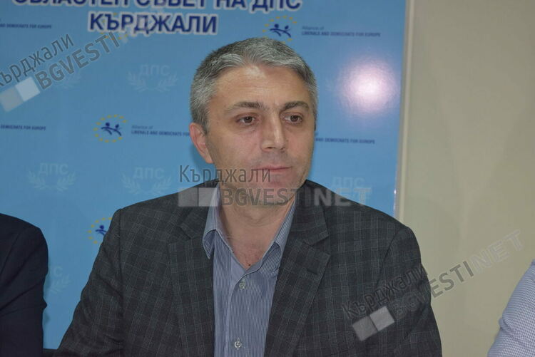 Председателят на ЦС на ДПС Мустафа Карадайъ влиза в парламента от Шумен, четирима от Кърджалийско повтарят мандатите си