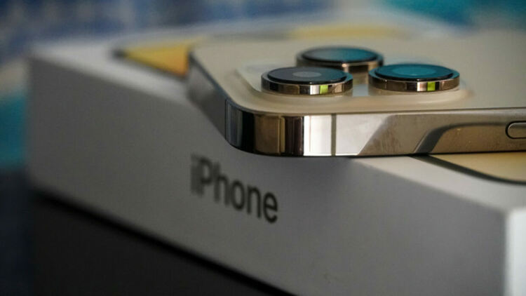 Ще видим ли титанoв iPhone 15 Ultra