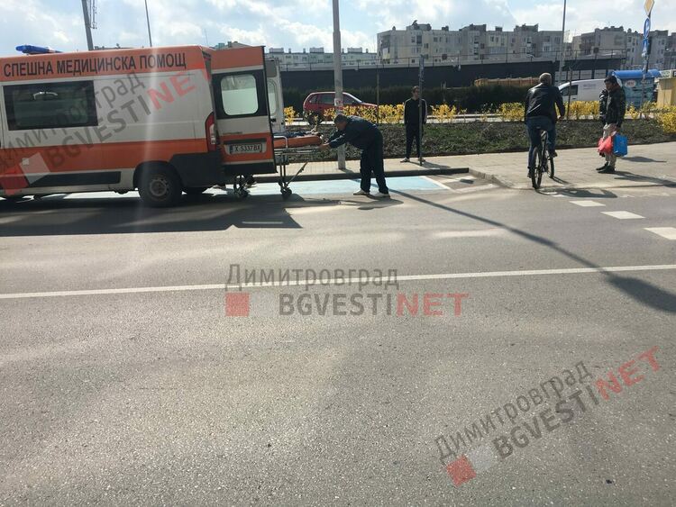 "Бях изхвърлен на платното и колите минаваха покрай мен без да спрат" - поредния блъснат пешеходец в Димитровград