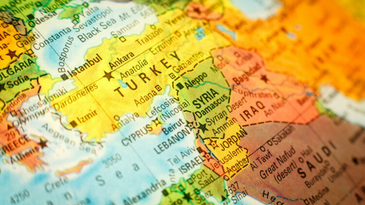 Турция: Нямаме нужда от разрешение за операции в Сирия