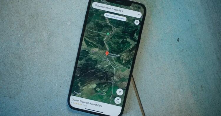 Ето защо много хора настройват лоакцията на своя iPhone на Франция