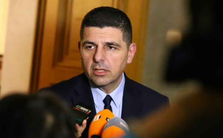 Мирчев: Ако отидем на избори през март, губим шанса да влезем в еврозоната през 2024 г.