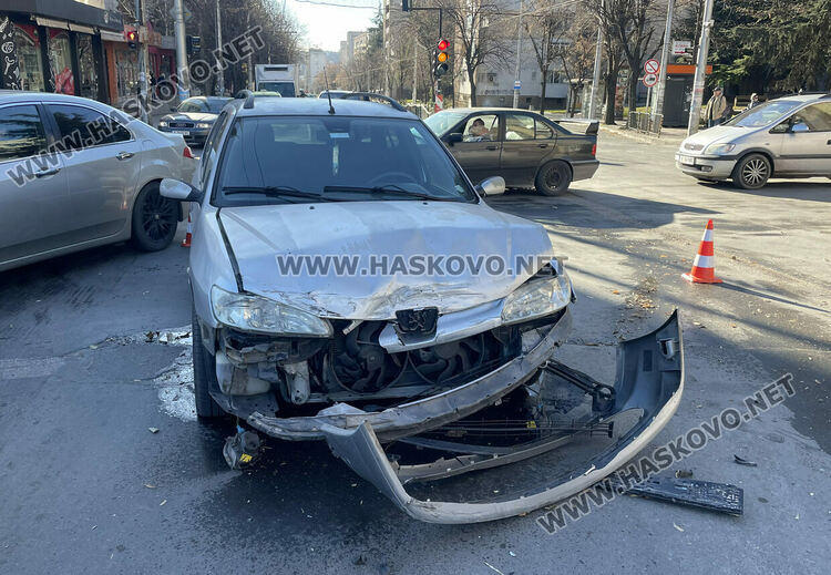 Глобиха водача на Пежото за катастрофата на „Раковски“, минал на червено