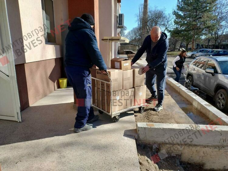 Нова животоподдържаща апаратура и ремонти в болницата в Димитровград