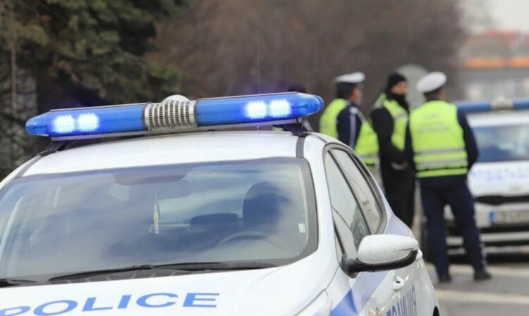 Спипаха мароканец с откраднат автомобил след гонка край Димитровград