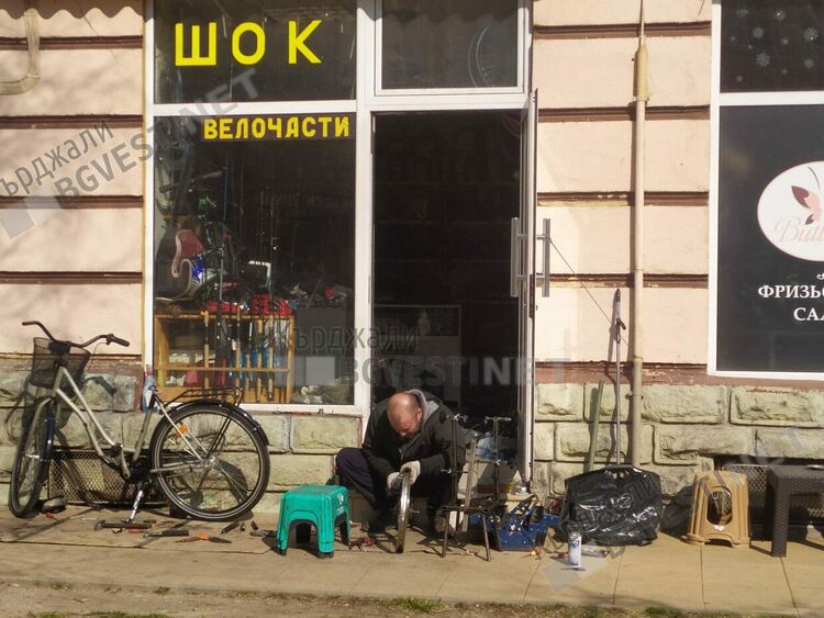    В навечерието на пролетта стягаме велосипедите, кърджалийци очакват още велоалеи