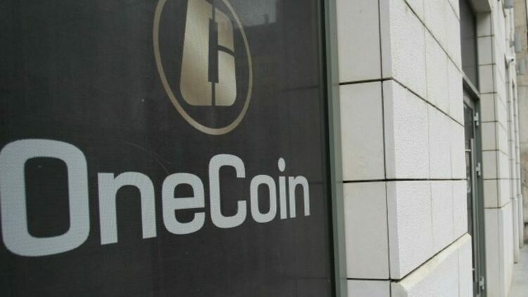 Българка е екстрадирана в САЩ във връзка с криптоизмамата OneCoin
