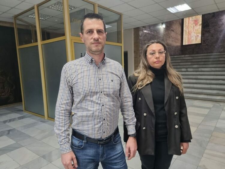 Евтаназираха кучета, които нападнаха и убиха санитарка