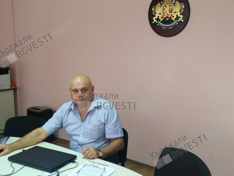 Председатели и членове на СИК в Кърджалийско се отказват в деня на вота, три машини засичат