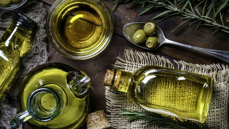 Ползите от зехтина и как да разпознаем истинския пред фалшивия