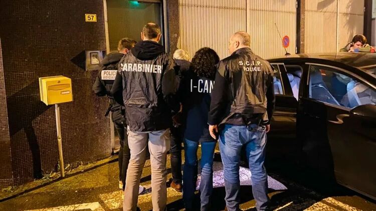 Над 100 души са арестувани в европейско разследване, свързано с "Ндрангета"