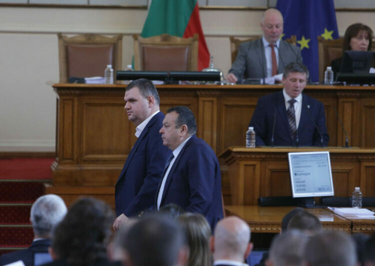 Делян Пеевски беше избран за член на Комисията по конституционни въпроси в Народното събрание