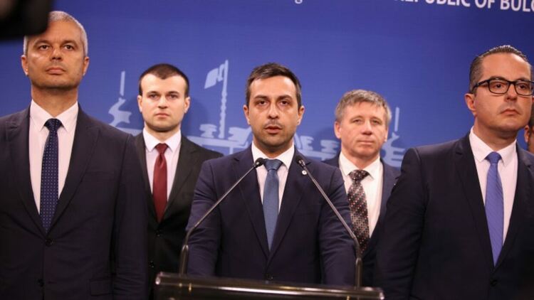 "Възраждане" пригласят на Путин, обявиха евроатлантизма за фашизъм