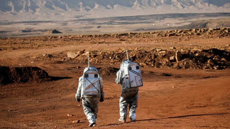 Симулация: NASA прати четрима да живеят година на Марс