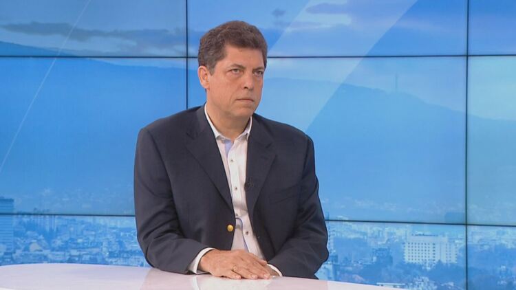 Милен Велчев: Може да влезем в еврозоната с излишък и с нулев дефицит
