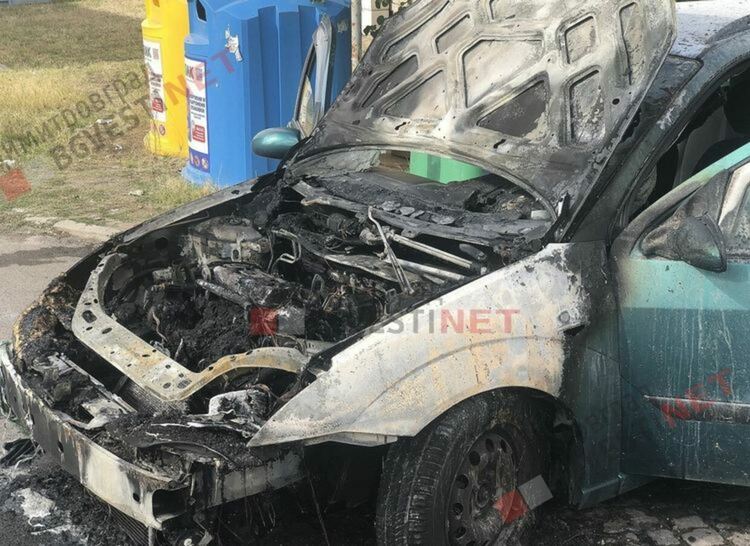 Автомобил горя в Димитровград 