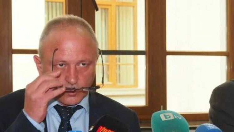 Претърсват кабинета и имоти на апелативния прокурор на Варна заради множество сигнали за подкупи
