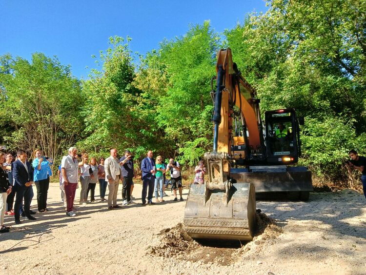 Дългоочакваната първа копка на нов мост над Марица вече е факт