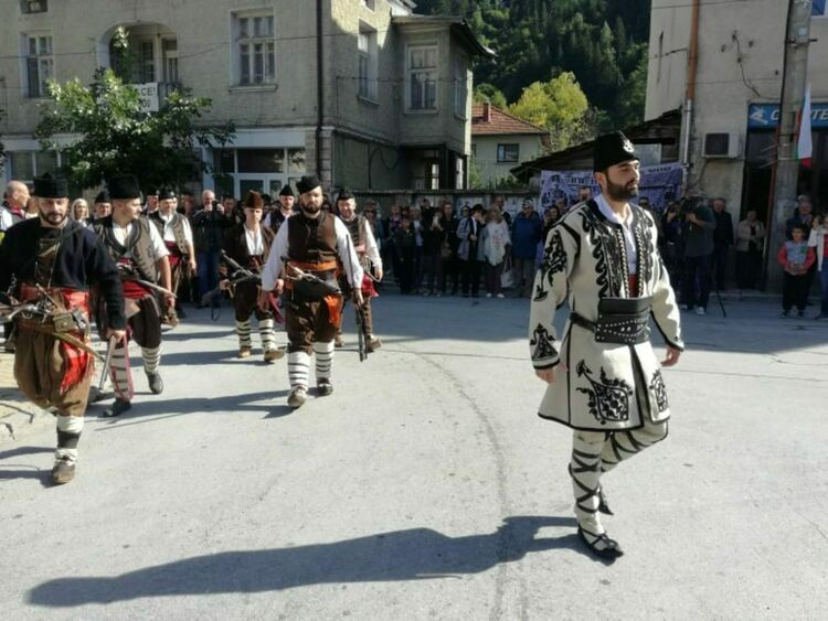 Чепеларе кани на Хайдушки празници "капитан Петко Войвода"