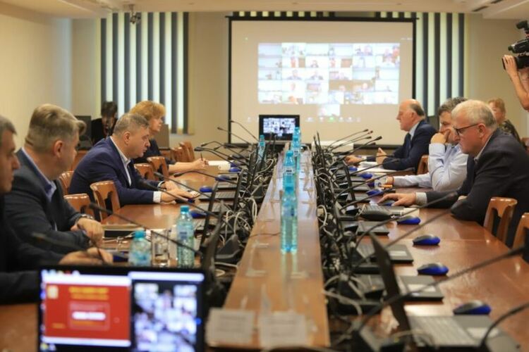 ВСС вдигна с 15% заплатите на магистратите